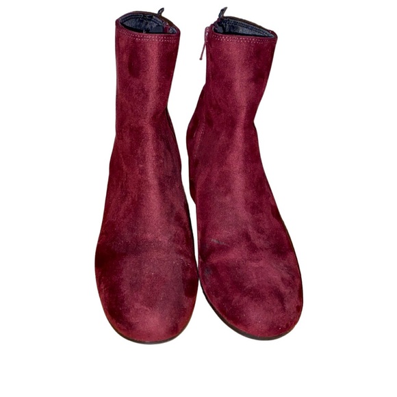Red Velvet Heeled Boots - Picture 2 of 3